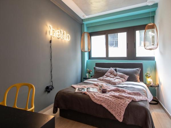 14 Reasons Why Hotel Athens : photo 4 de la chambre chambre double confort