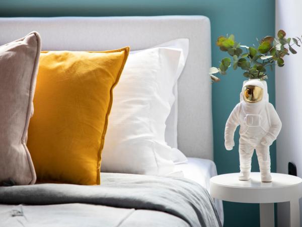 14 Reasons Why Hotel Athens : photo 3 de la chambre chambre double confort