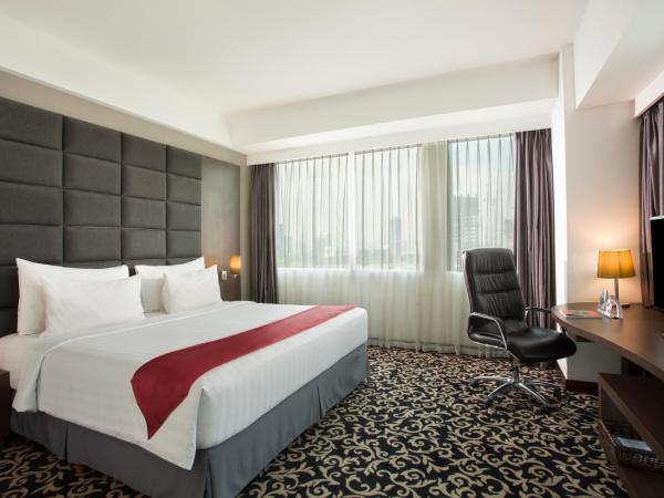 Swiss-Belinn Kemayoran : photo 2 de la chambre business suite room