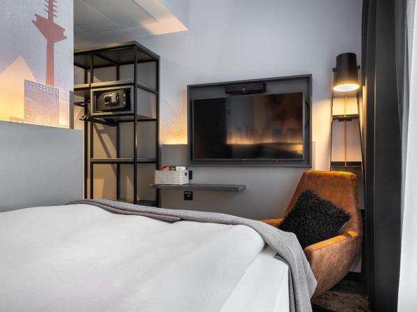 Holiday Inn - the niu, Charly Frankfurt City, an IHG Hotel : photo 9 de la chambre chambre standard lit queen-size