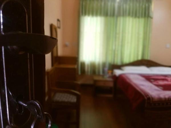 Hotel Diplomat : photo 4 de la chambre chambre simple Économique