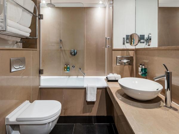 Radisson Blu Hotel, London Bloomsbury : photo 5 de la chambre chambre double ou lits jumeaux supérieure