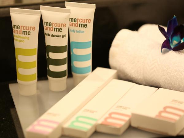 Mercure Gold Hotel Jumeirah Dubai by Accor : photo 4 de la chambre chambre double supérieure (service de navette gratuit vers la mer beach, dubai mall / burj khalifa et autres centres commerciaux)