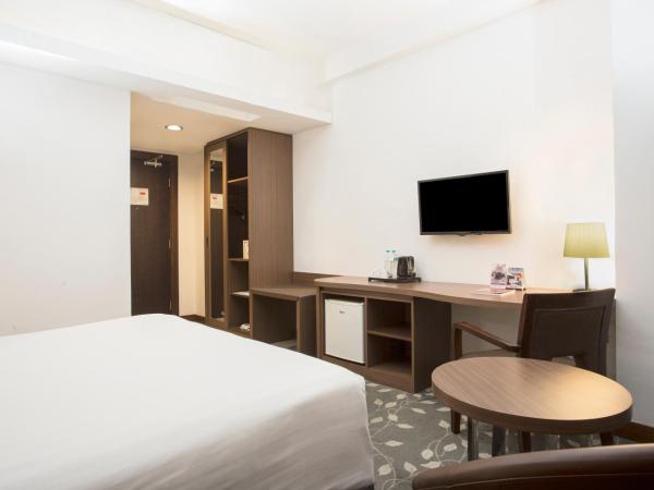 Swiss-Belinn Kemayoran : photo 3 de la chambre chambre double supérieure deluxe