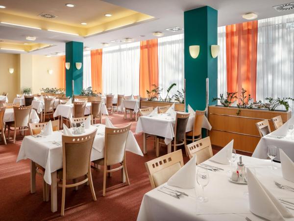 Spa Resort Sanssouci : photo 8 de la chambre chambre quadruple avec accès bien-Être