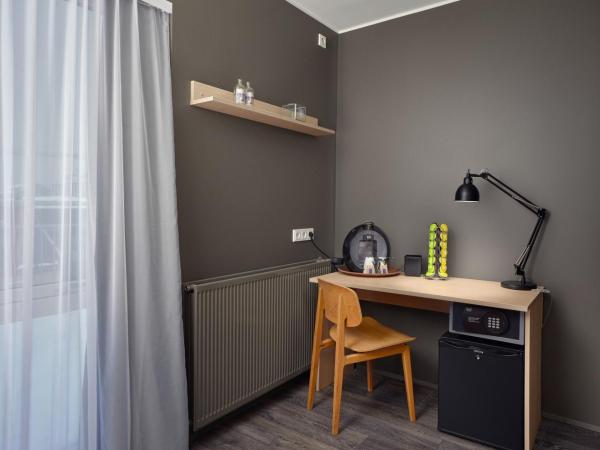 Alda Hotel Reykjavík : photo 1 de la chambre chambre double deluxe avec balcon