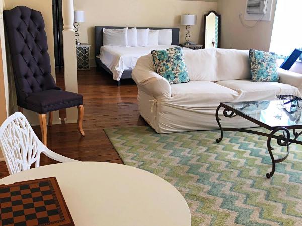 Creole Gardens Guesthouse and Inn : photo 2 de la chambre suite deluxe avec lit king-size