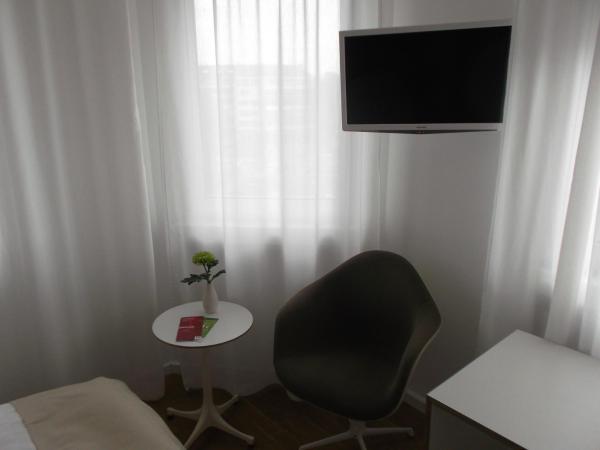ART Hotel Ufer : photo 6 de la chambre chambre double