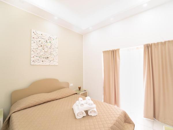 Royal Art H Duomo - Napoli Centro, by ClaPa Group : photo 6 de la chambre chambre double standard