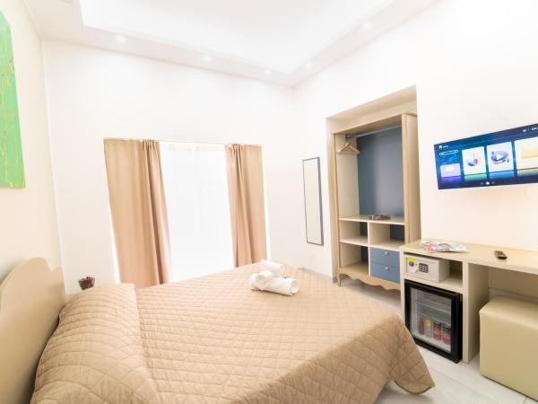 Royal Art H Duomo - Napoli Centro, by ClaPa Group : photo 9 de la chambre chambre double standard