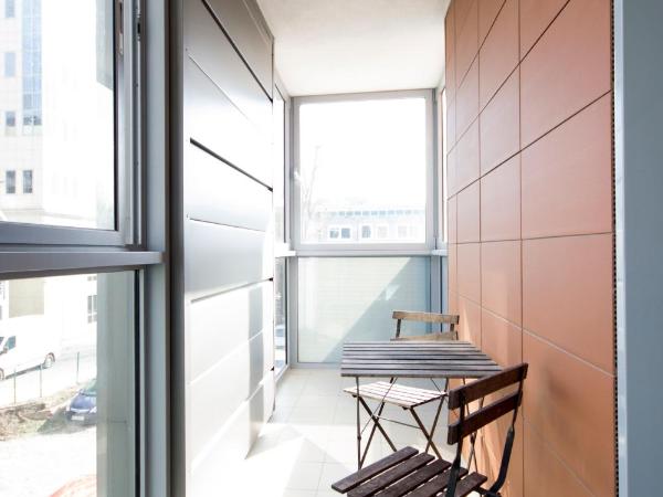 NotaBene Wola Apartment : photo 6 de la chambre appartement standard