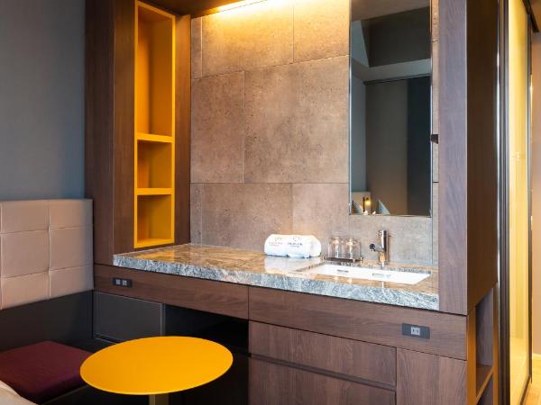 The Royal Park Canvas - Ginza 8 : photo 6 de la chambre chambre double standard