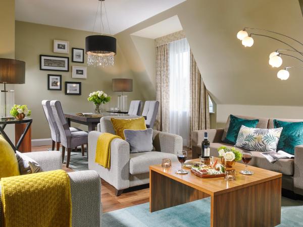 Carrigaline Court Hotel & Leisure Centre : photo 4 de la chambre suite classique