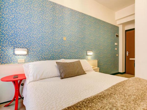 Hotel Konrad : photo 6 de la chambre chambre double ou lits jumeaux