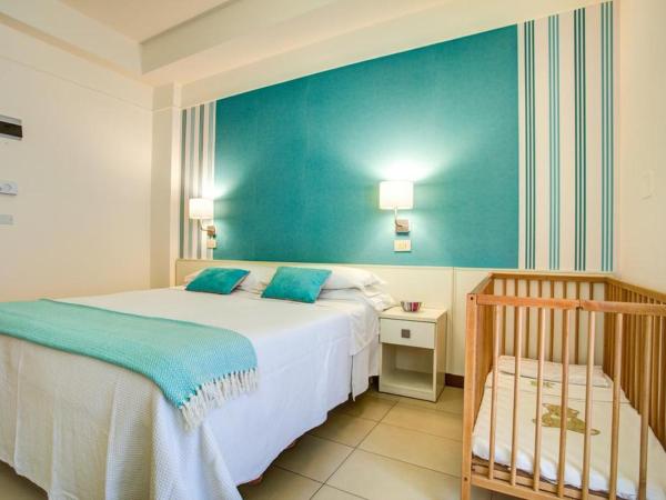 Hotel Konrad : photo 5 de la chambre chambre double ou lits jumeaux