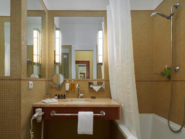 Ventana Hotel Prague : photo 2 de la chambre chambre simple standard