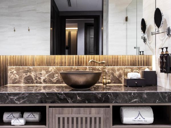 The Chiang Mai Old Town : photo 10 de la chambre suite the heritage house avec balcon