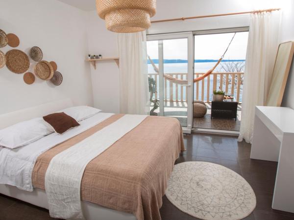Super Horizont -FREE PARKING AND JACCUZZI : photo 3 de la chambre studio