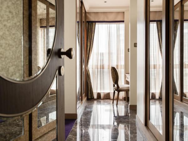 Jumeirah Living Guangzhou-Complimentary Shuttle Bus between hotel to Canton Fair Complex during Canton Fair Period : photo 7 de la chambre three-bedroom deluxe residence classic