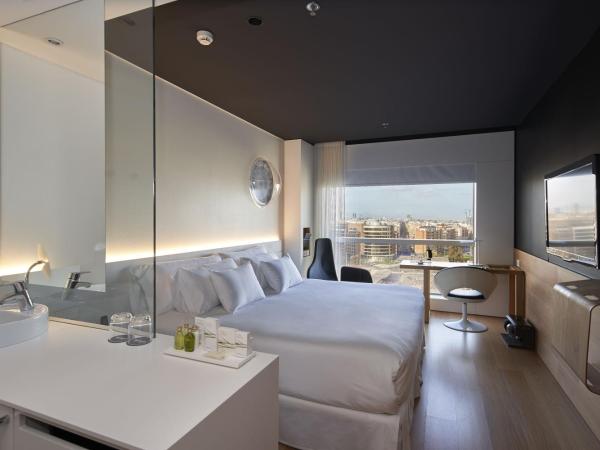 Barceló Sants : photo 1 de la chambre chambre double deluxe - vue sur ville