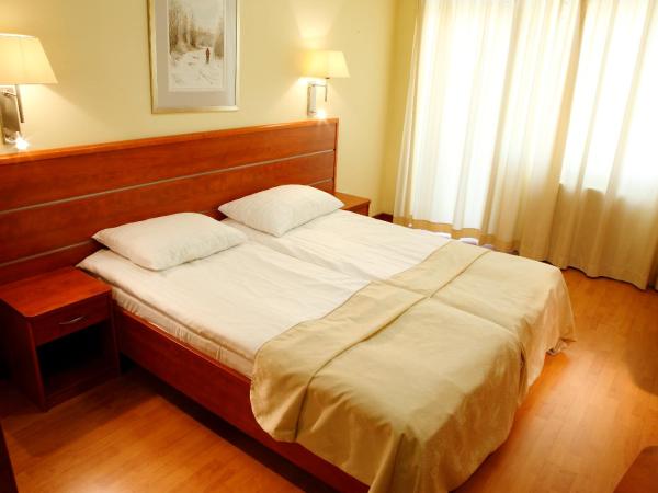 Benczur Hotel : photo 6 de la chambre chambre double ou lits jumeaux supérieure avec balcon