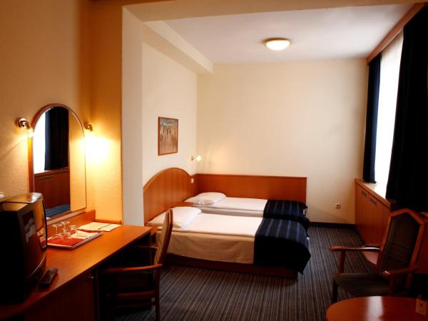 Benczur Hotel : photo 5 de la chambre chambre double ou lits jumeaux Économique