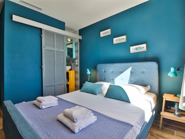 Hôtel La Bastide : photo 3 de la chambre chambre triple