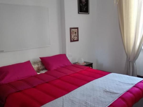 Isola BI : photo 6 de la chambre chambre double ou lits jumeaux avec salle de bains privative externe