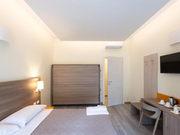 SAN FELICE 135 - 2 : photo 8 de la chambre chambre quadruple supérieure