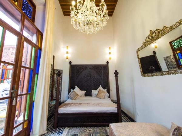 Riad 53 Fes - Luxury Oasis : photo 1 de la chambre chambre triple de luxe