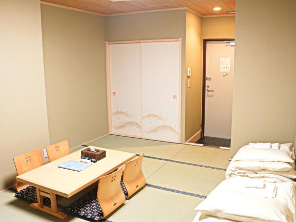 Akihabara Nakagawa Inn : photo 4 de la chambre chambre familiale