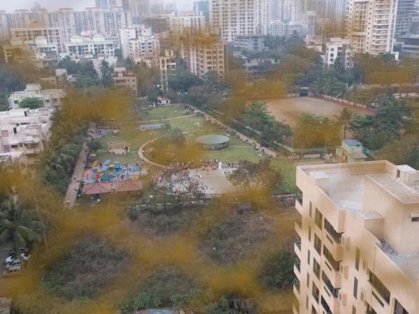 Aristo Serviced Apartment, Room, Apartment near Kokilaben Dhirubai Ambani Hospital for family only, : photo 6 de la chambre chambre double deluxe avec balcon