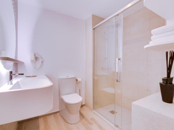 Hotel Sol e Mar Albufeira - Adults Only : photo 4 de la chambre chambre simple avec balcon - vue sur mer