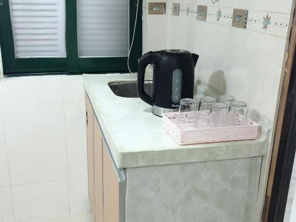 Hung Fai Guest House : photo 3 de la chambre chambre familiale