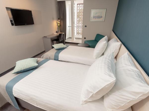 Hotel Kolovare : photo 7 de la chambre chambre double ou lits jumeaux supérieure avec balcon
