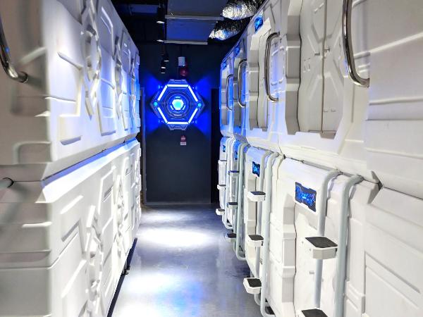 MET A Space Pod at Arab Street : photo 5 de la chambre capsule simple supérieure