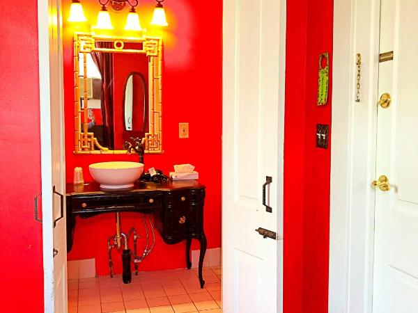 Creole Gardens Guesthouse and Inn : photo 2 de la chambre chambre lit queen-size 