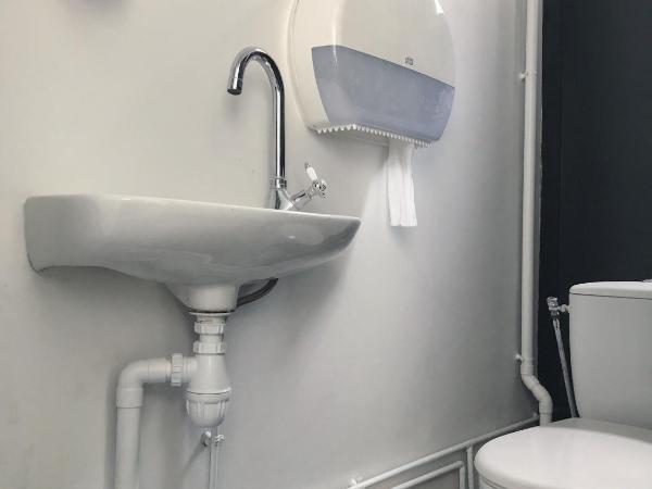 Le Coffice Auberge de Jeunesse : photo 1 de la chambre lit superposé dans dortoir mixte avec salle de bains commune