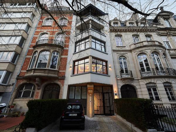 B&B Suites 124 : photo 10 de la chambre suite deluxe avec lit king-size