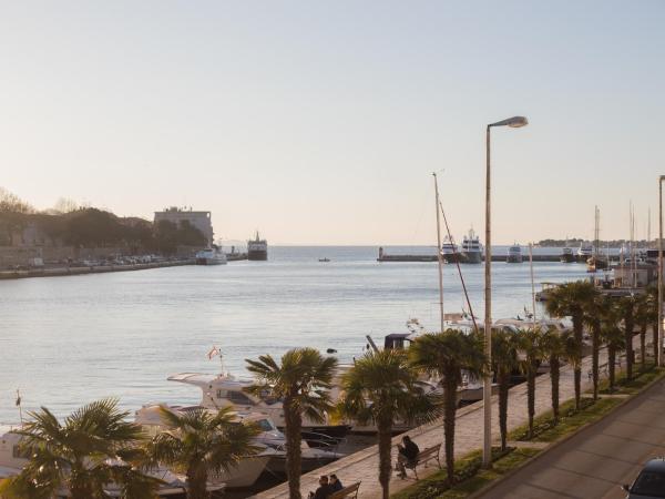 Accommodation Iva : photo 3 de la chambre chambre double - vue sur mer