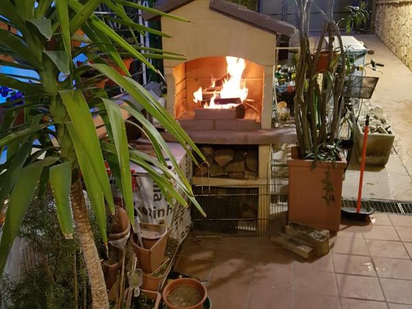 Dora Baltea Monolocale primo piano Mansarda secondo piano : photo 1 de la chambre appartement standard