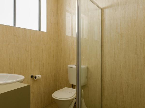 The Waterloo Bay Hotel : photo 6 de la chambre chambre lit queen-size - byrneside