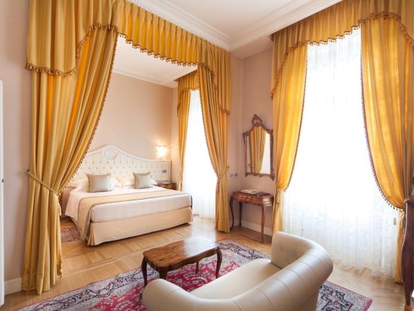 Grand Hotel Rimini : photo 1 de la chambre chambre deluxe double ou lits jumeaux