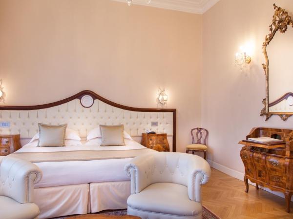 Grand Hotel Rimini : photo 3 de la chambre chambre deluxe double ou lits jumeaux