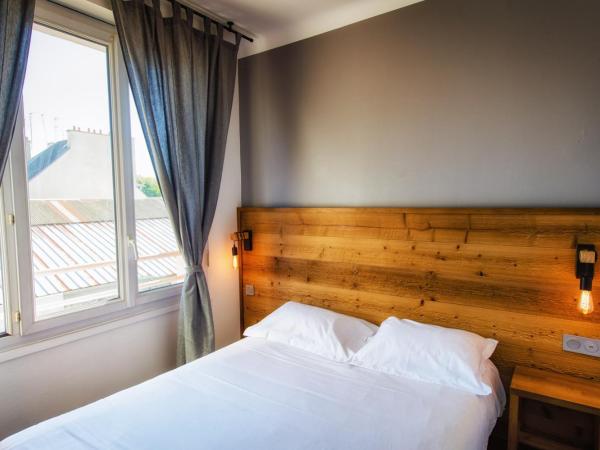 Hôtel Victor Hugo Lorient : photo 2 de la chambre chambre double cabine

