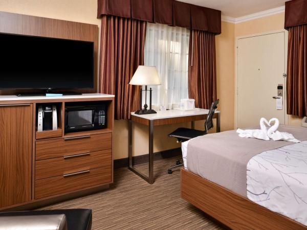 Best Western Hollywood Plaza Inn Hotel - Hollywood Walk of Fame LA : photo 6 de la chambre chambre lit king-size avec canapé-lit - non-fumeurs