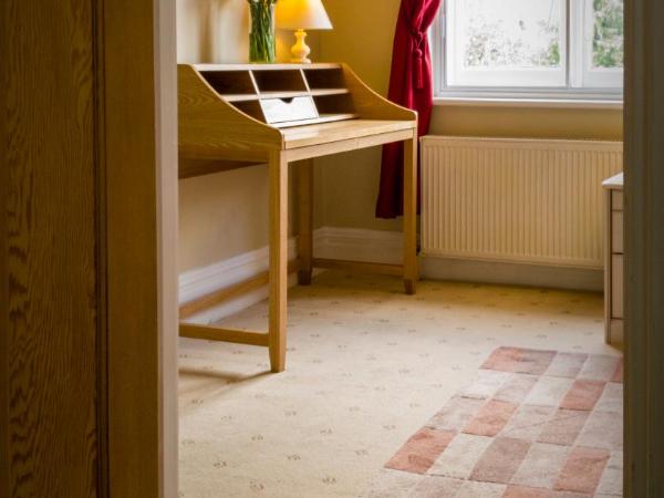 Sandfield Guest House : photo 3 de la chambre chambre simple avec douche 