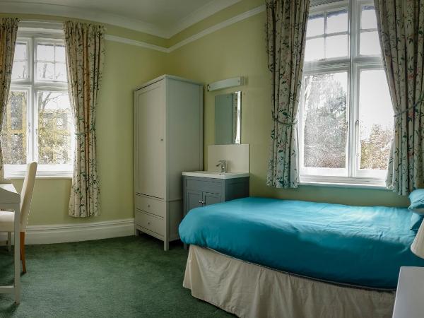 Sandfield Guest House : photo 1 de la chambre chambre simple avec salle de bains extérieure privative