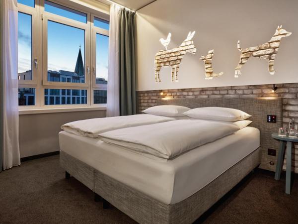 H+ Hotel Bremen : photo 3 de la chambre chambre double supérieure