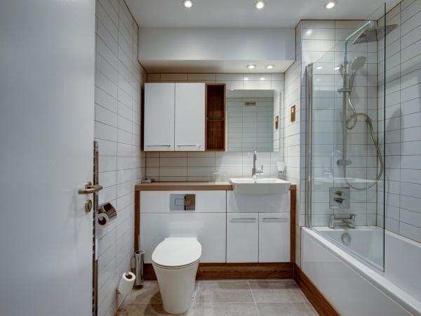 The Royal Foundation of St Katharine : photo 10 de la chambre appartement